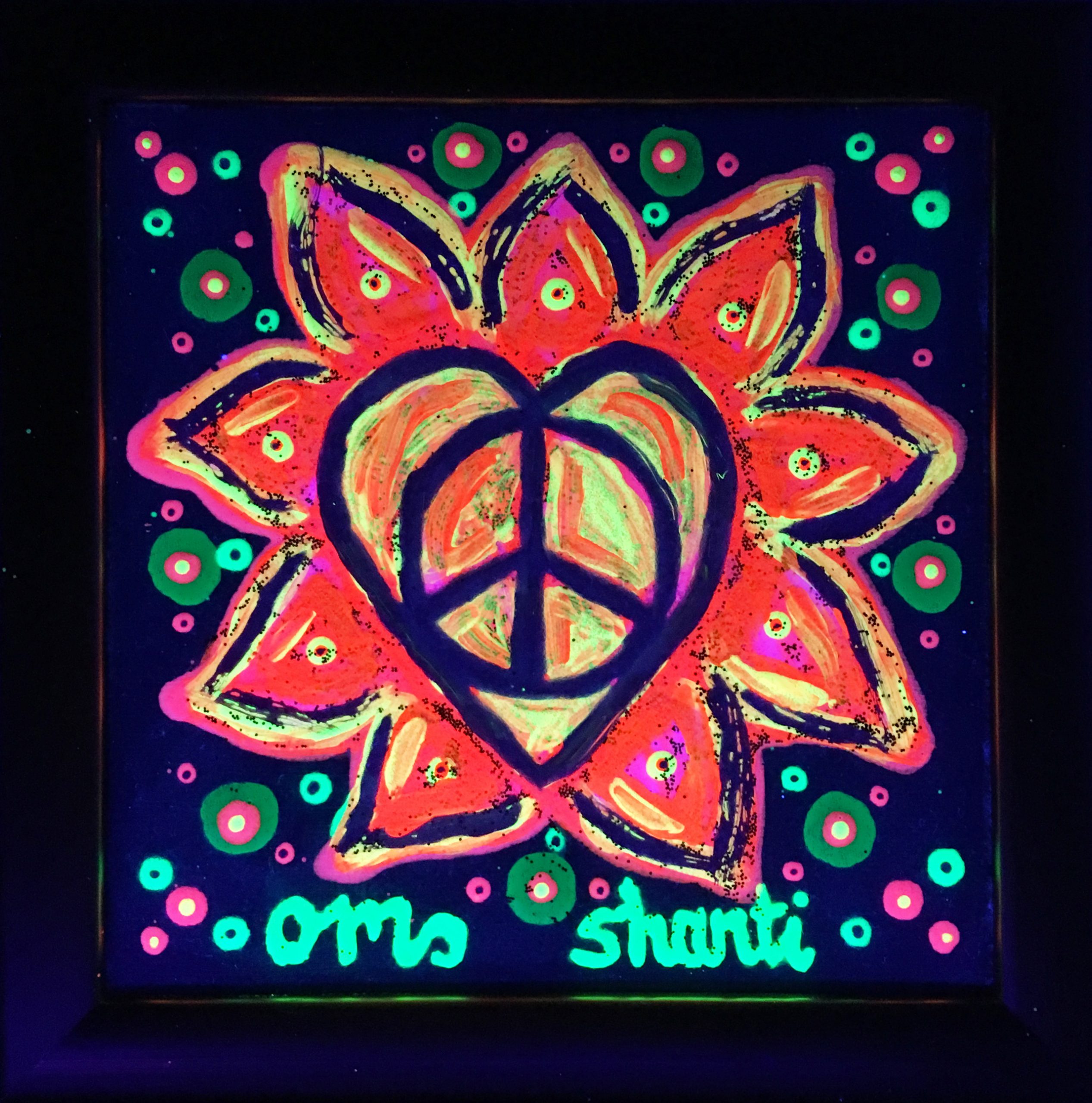 PEACE & LOVE LOTUS (with neon light)